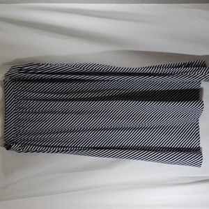 Long navy and white skirt plussize size 3X 24W 26W